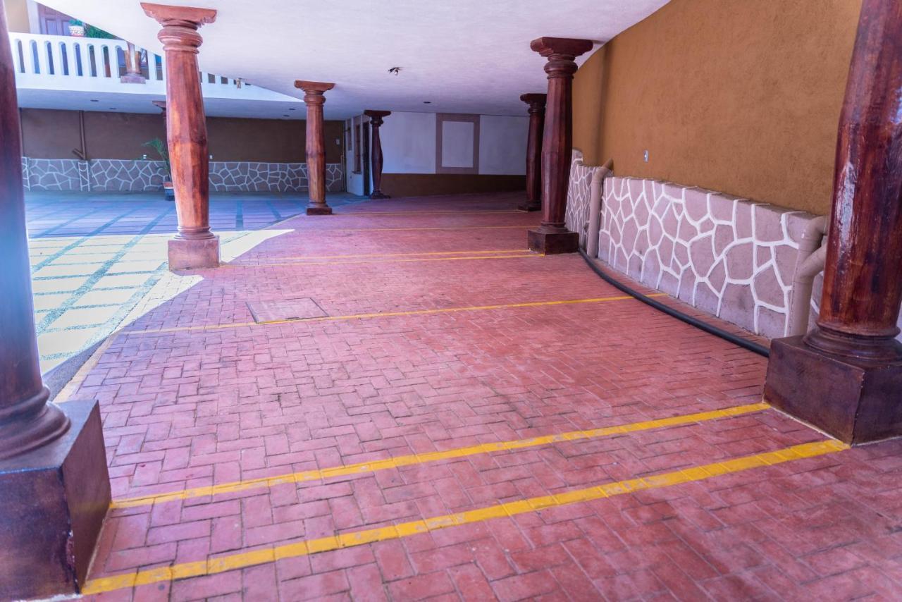 Casa Graciela Hotel Pátzcuaro Екстериор снимка